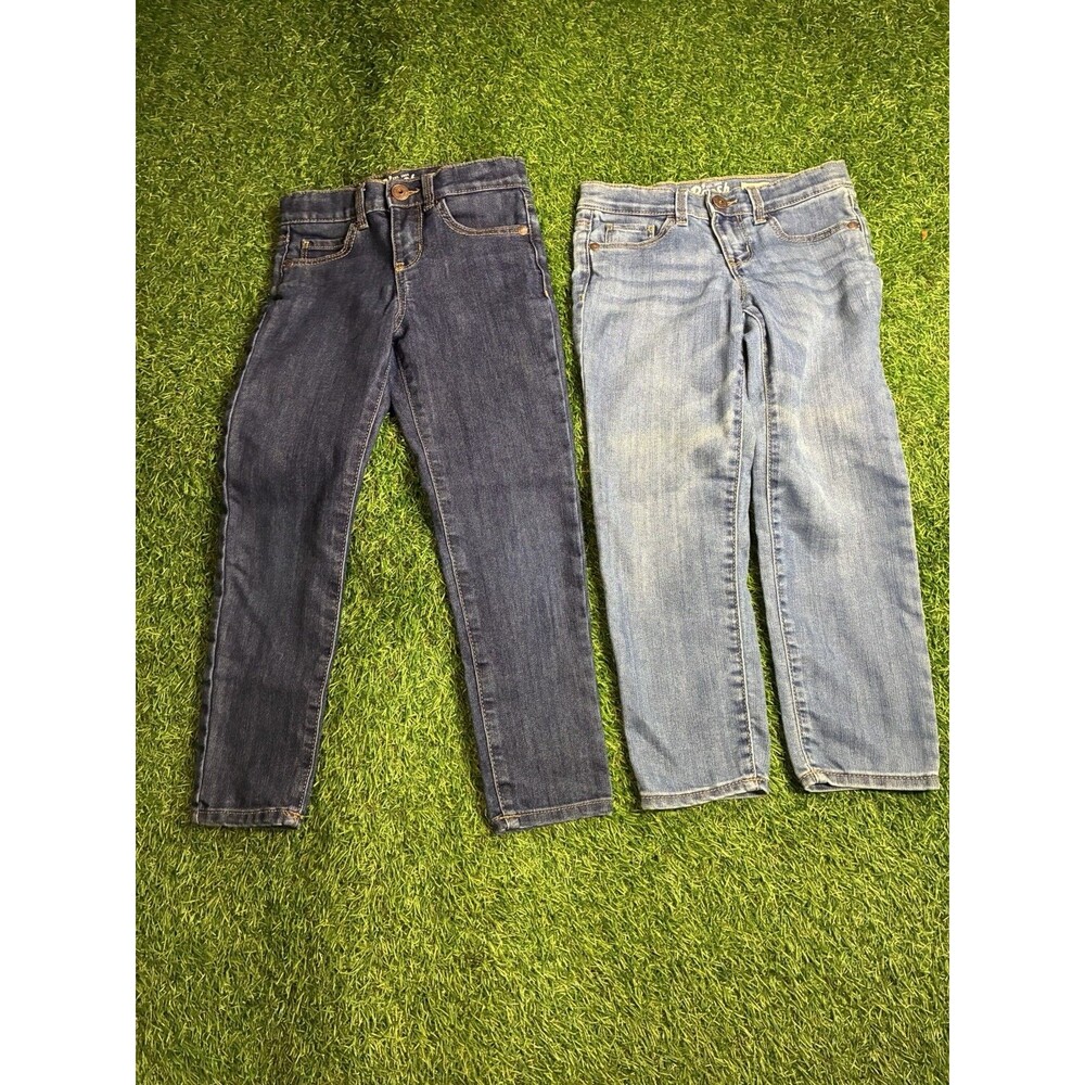 B’gosh Jeans Lot of 2 Size 5T Skinny Super Skinny Dark & Light Wash Cute!!